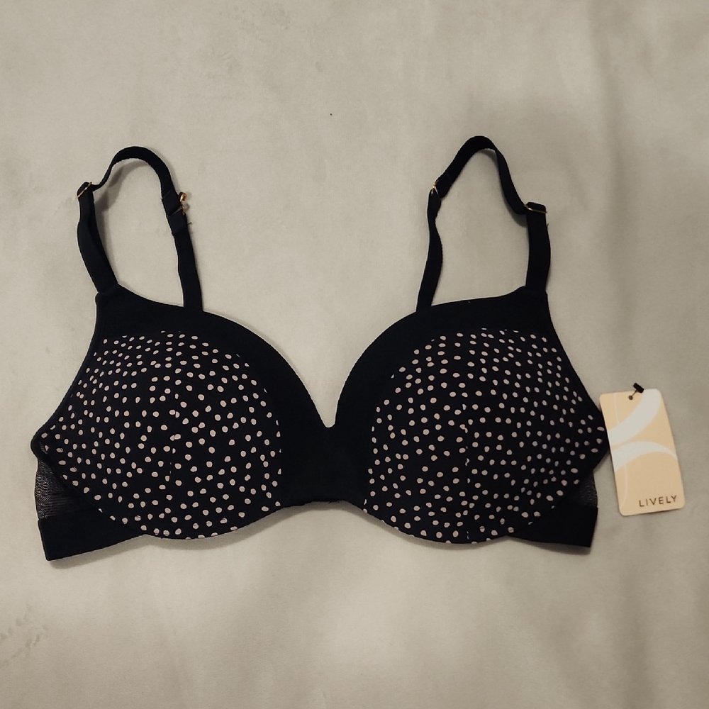 Lively Black Bra with Tan Dots